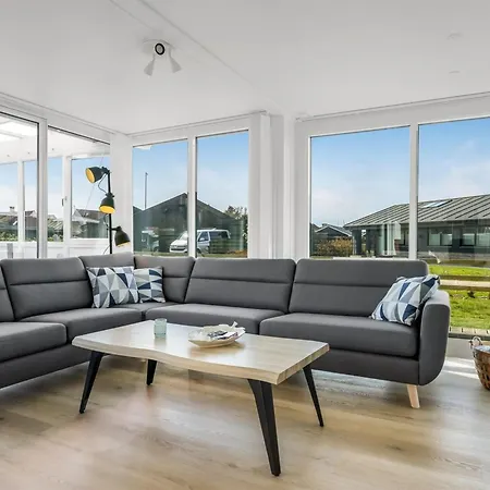 Myrte - 300m From The Sea By Interhome