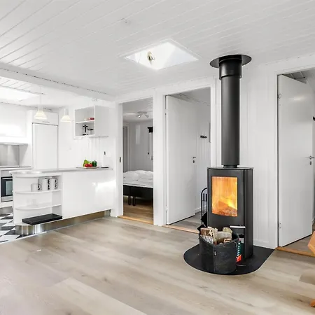 Holiday home Myrte - 300m From The Sea By Interhome *