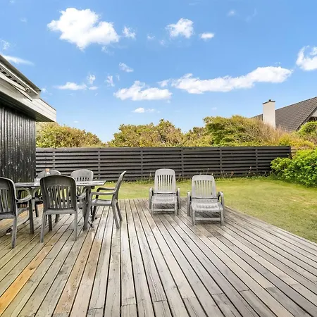 Myrte - 300m From The Sea By Interhome *